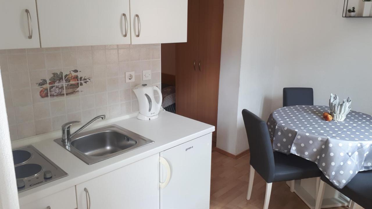 Apartmani Riba Makarska Buitenkant foto