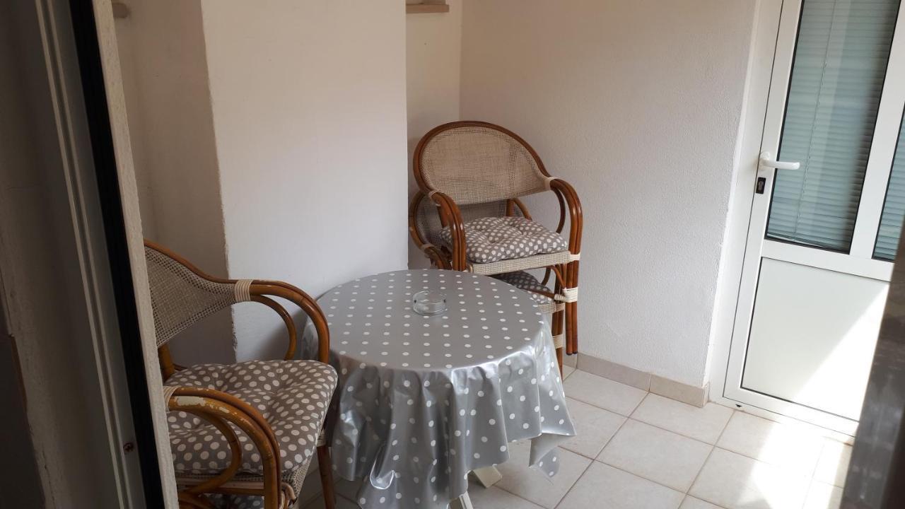 Apartmani Riba Makarska Buitenkant foto